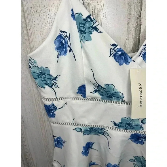 Francesca's Sofia Surplice Floral Top White Sleeveless Peplum Blouse M - Picture 3 of 9